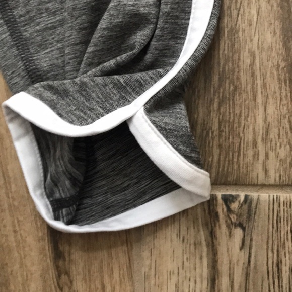 NEW Reebok 24/7 Tulip Hem Pant Size L - Picture 7 of 9